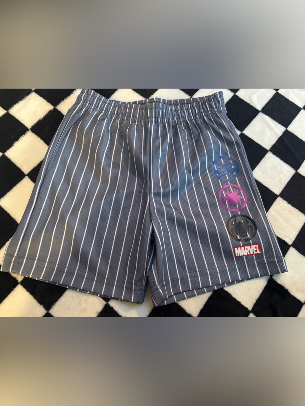 3T striped marvel shorts